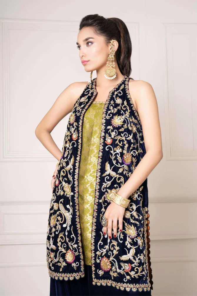 Velvet Sleeveless Embellished Coat with Flared Trouserc